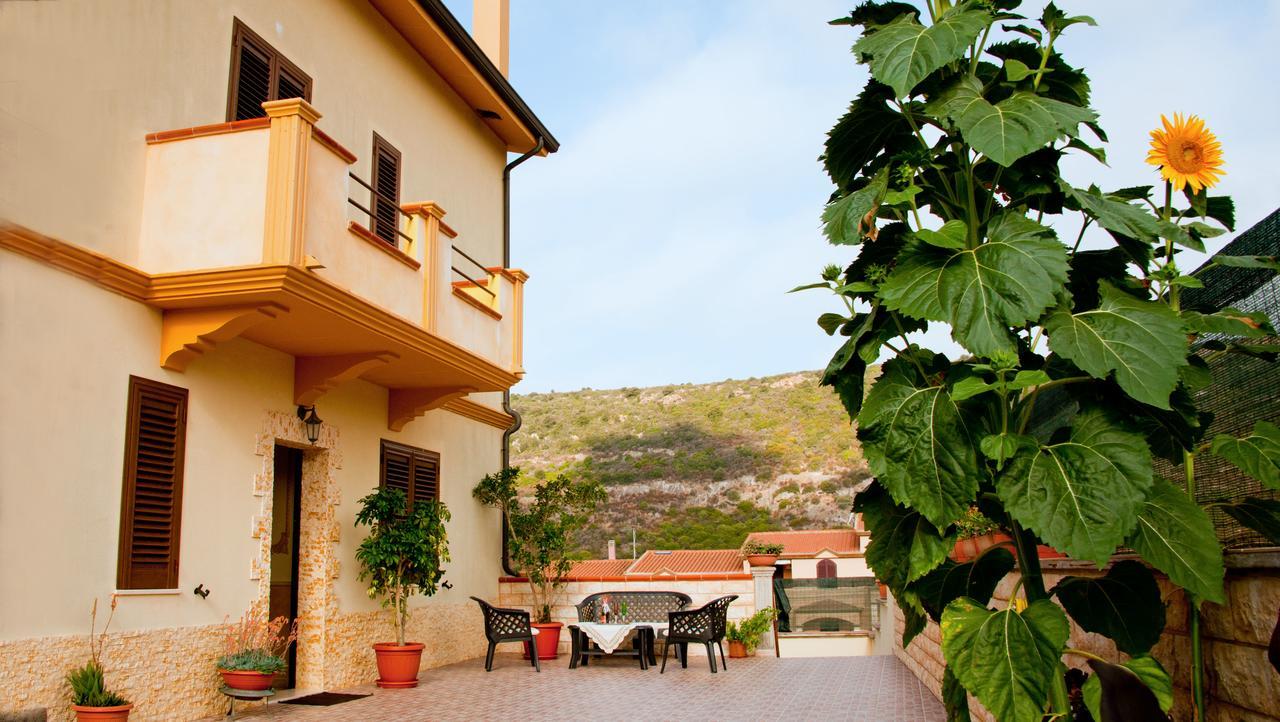 Casa Vacanze Sandalia Bosa Exteriér fotografie