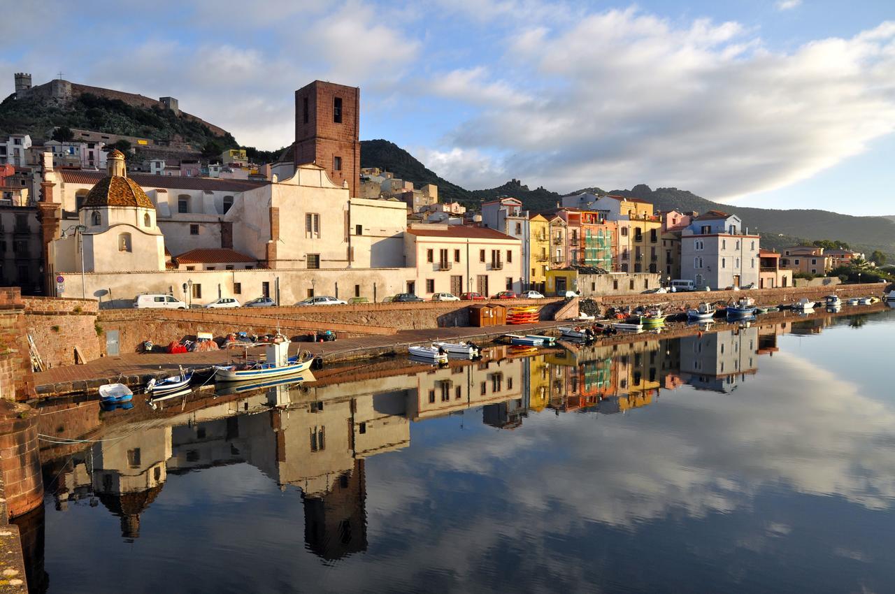 Casa Vacanze Sandalia Bosa Exteriér fotografie